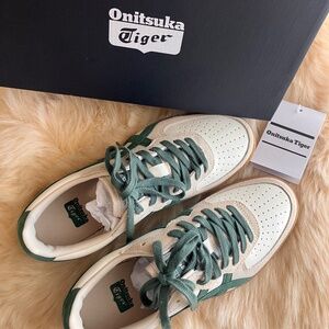 (FROM JAPAN) Onitsuka Tiger GSM Cream Hiking Green